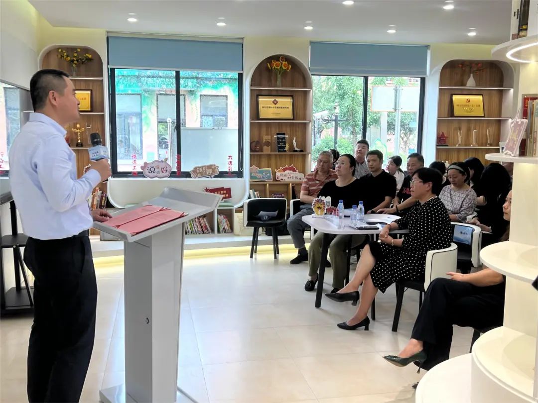 道听丨道朋律所公益服务入驻浦江镇(图2)