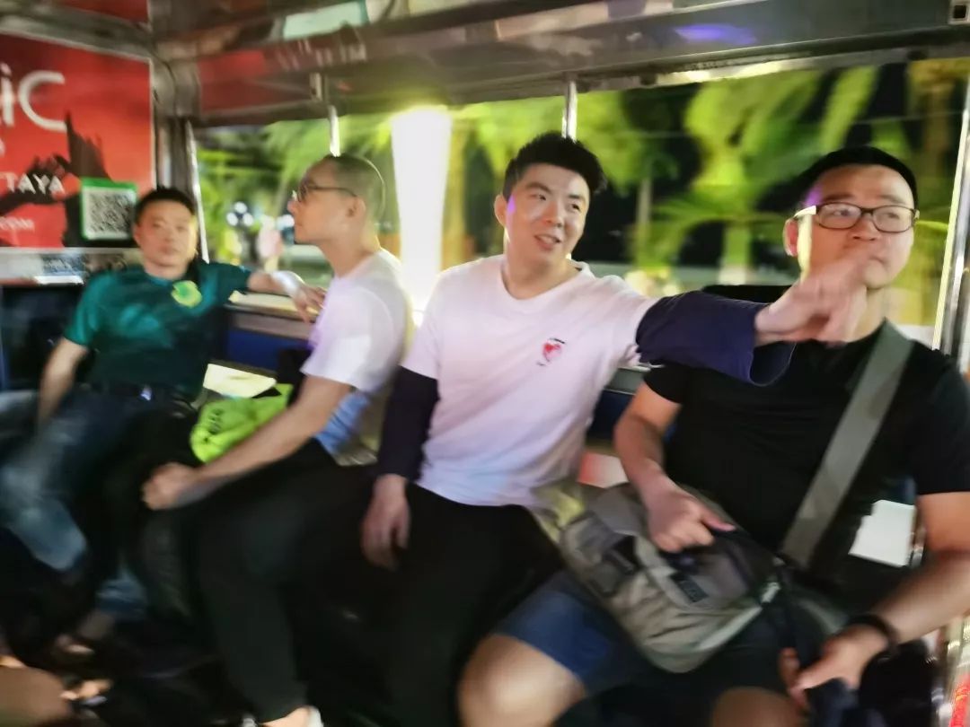 道听丨蓝天白云、椰林树影、水清沙白——记录一场“泰”开心的年会(图8)