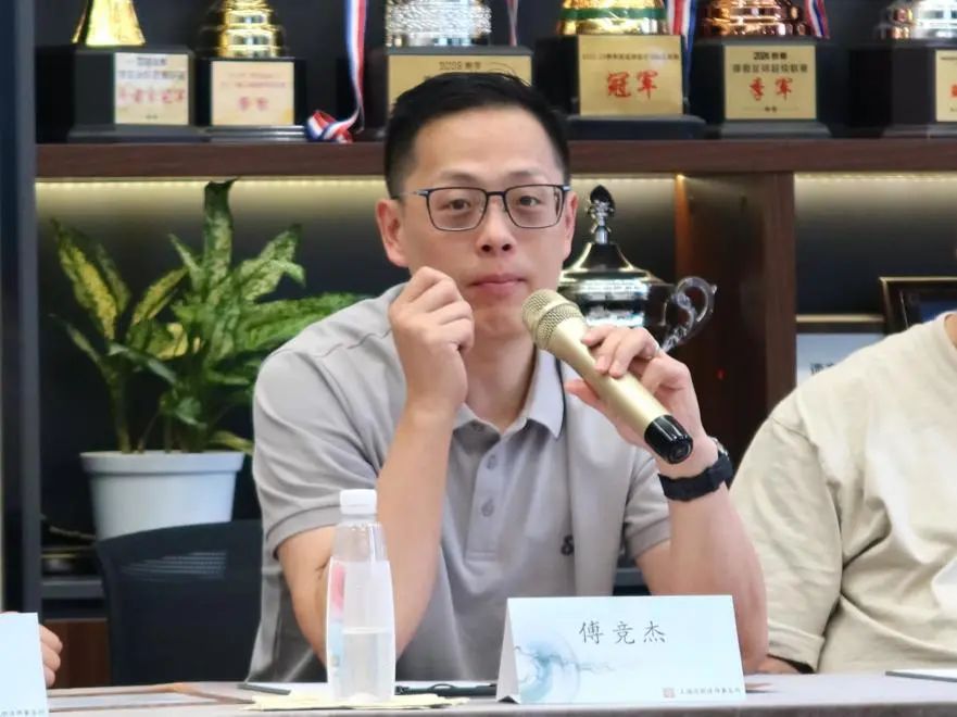 道听| 凝聚共识 擘画未来——道朋律所2025年合伙人年中会议圆满召开(图29)