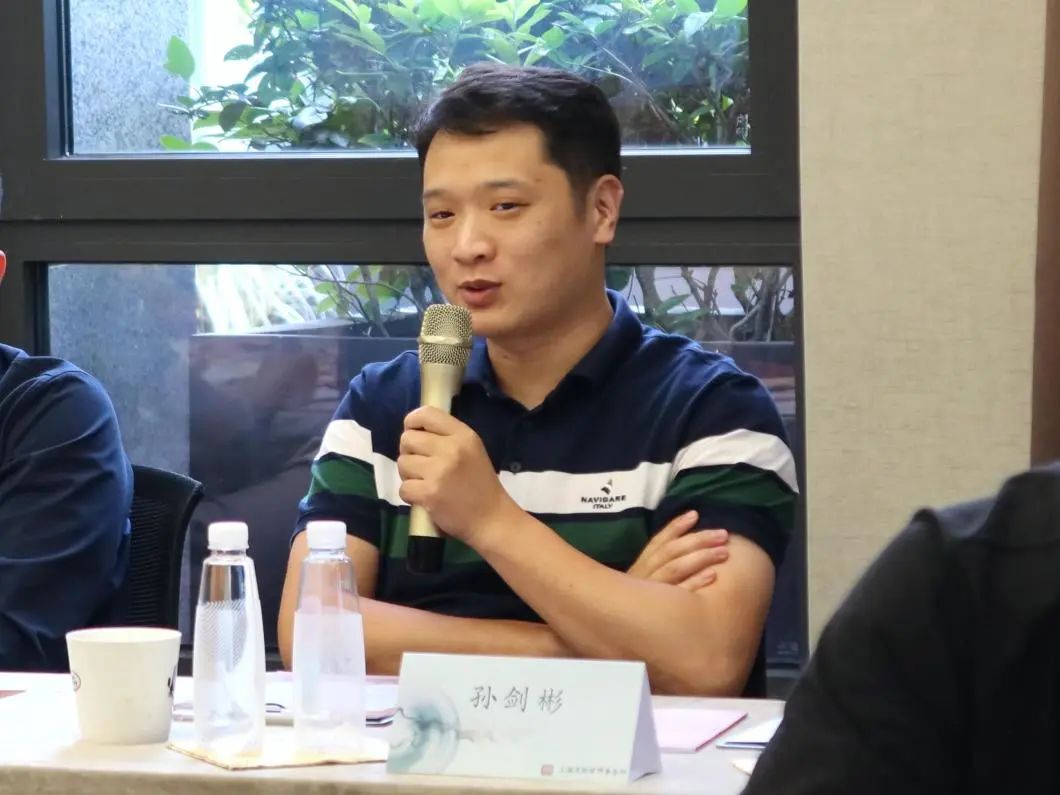 道听| 凝聚共识 擘画未来——道朋律所2025年合伙人年中会议圆满召开(图33)